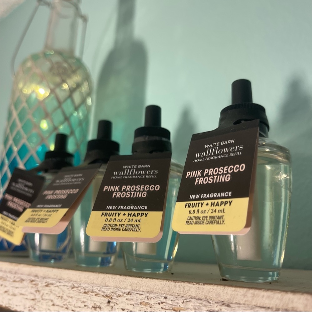 Pink Prosecco frosting wallflower bulb refill bath and body works